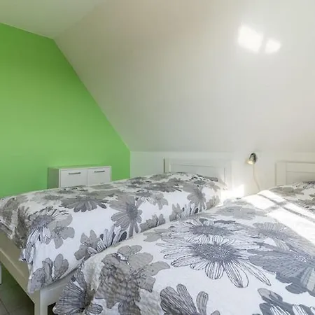 In Apartman *